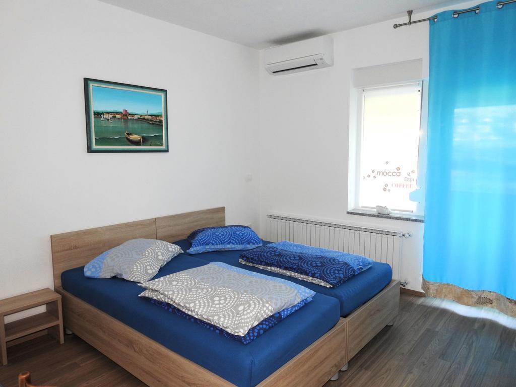 Apartmaji Sobe Zvezda Pobegi Exterior photo